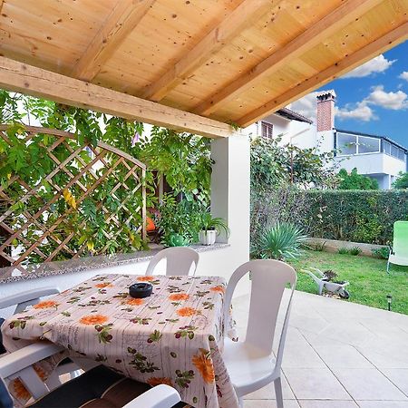 Apartment Snjezana 1064 Rovigno Esterno foto