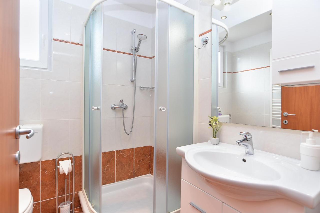 Apartment Snjezana 1064 Rovigno Esterno foto