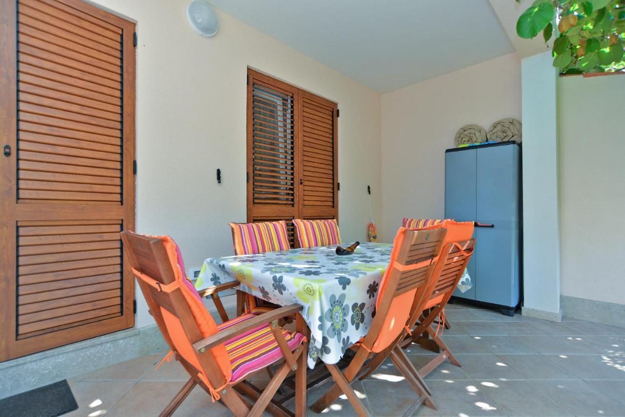 Apartment Snjezana 1064 Rovigno Esterno foto