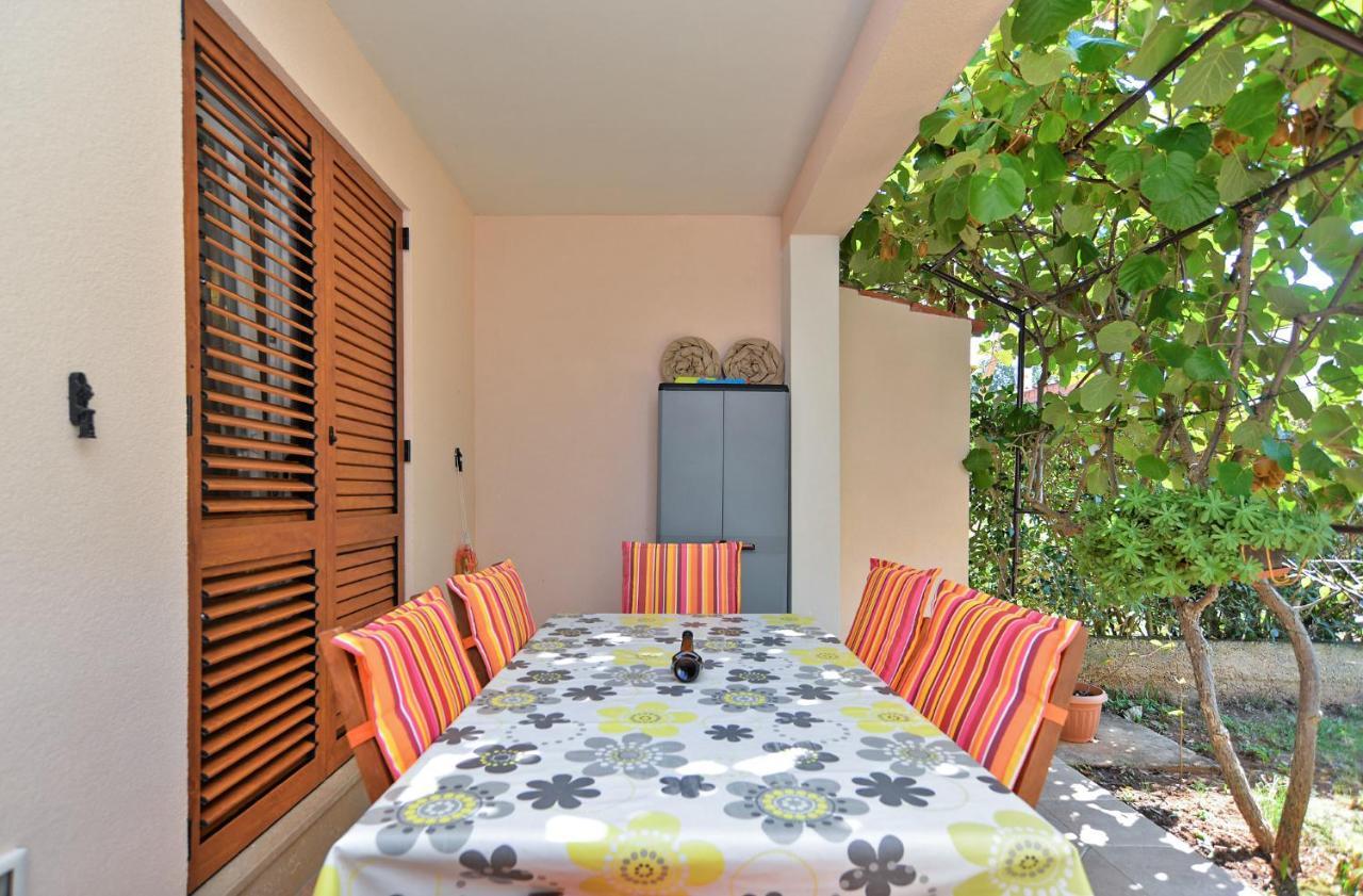 Apartment Snjezana 1064 Rovigno Esterno foto